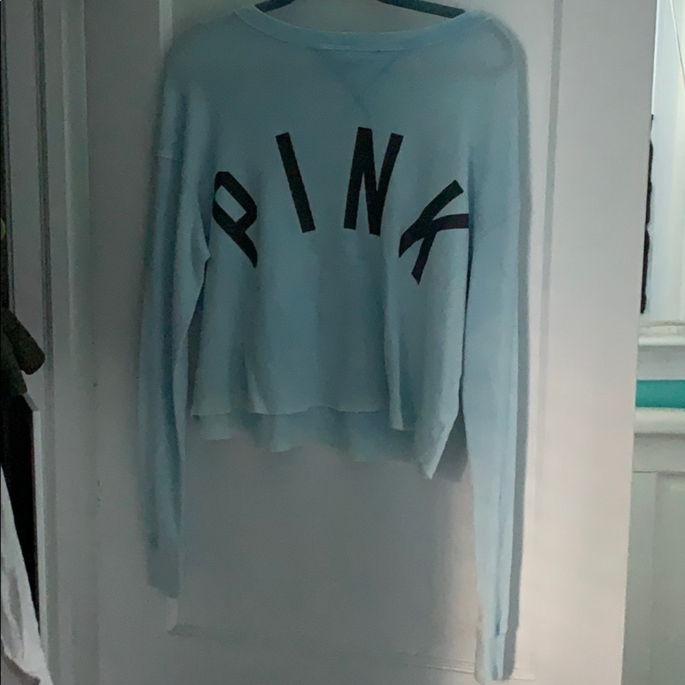 Long sleeve crop top